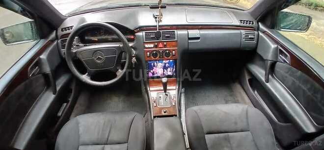 Mercedes E 230 1995, 493,000 km - 2.3 l - Bakı