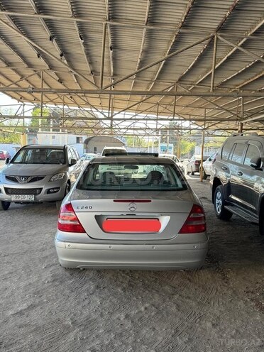 Mercedes E 240 2004, 390,000 km - 2.6 l - Bakı