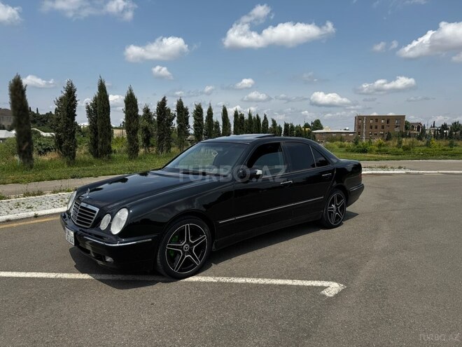 Mercedes E 320 2001, 331,000 km - 3.2 l - Gəncə
