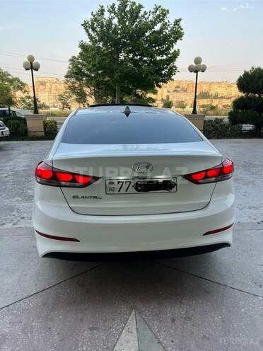 Hyundai Elantra 2018, 141,622 km - 2.0 l - Bakı