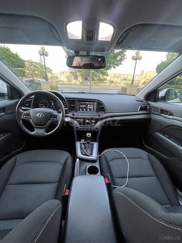 Hyundai Elantra 2018, 141,622 km - 2.0 l - Bakı