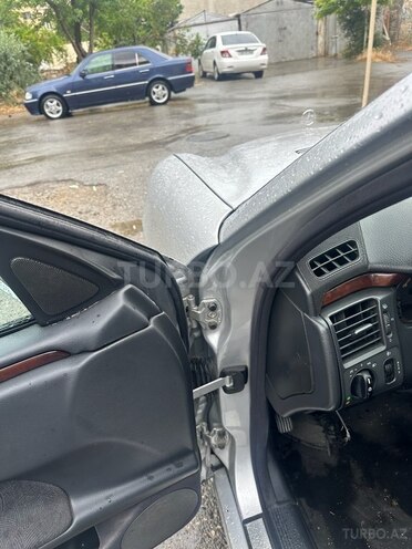 Mercedes E 200 1999, 255,000 km - 2.0 л - Bakı