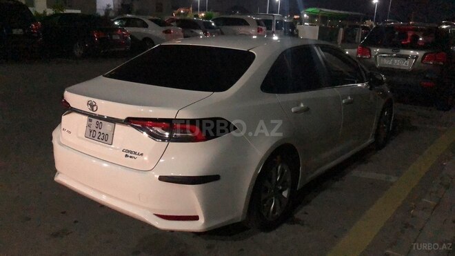 Toyota Corolla 2024, 20,000 km - 1.8 l - Bakı