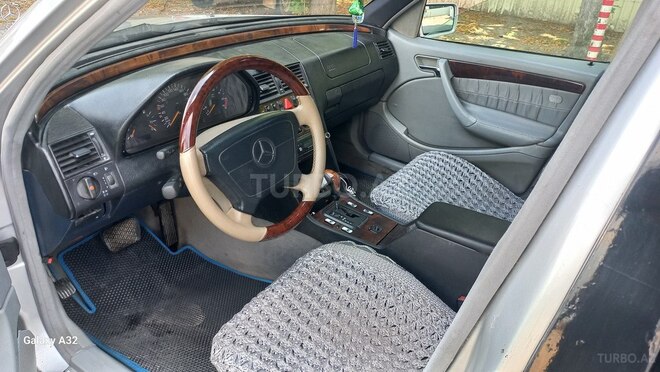 Mercedes C 240 1997, 341,245 km - 2.4 l - Bakı