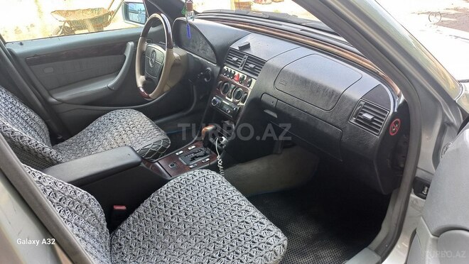 Mercedes C 240 1997, 341,245 km - 2.4 l - Bakı