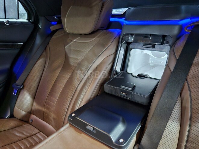 Mercedes S 500-13