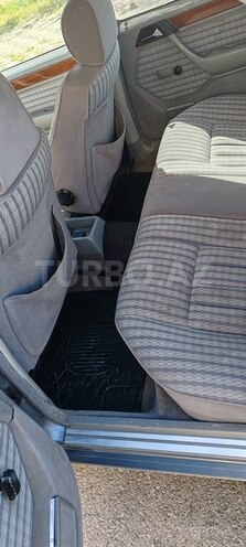 Mercedes E 200 1991, 455,009 km - 2.0 l - Sumqayıt