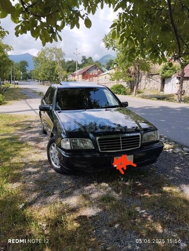 Mercedes C 200 1998, 320,000 km - 2.0 l - Şəki