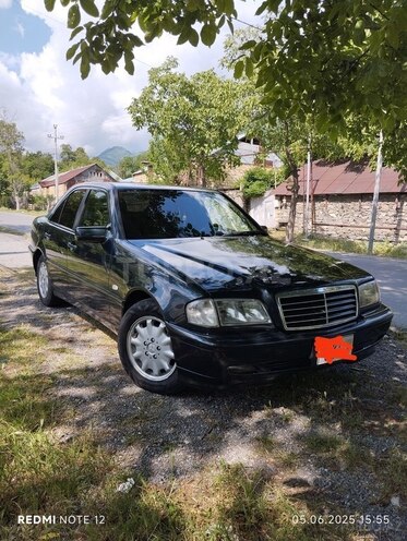 Mercedes C 200 1998, 320,000 km - 2.0 l - Şəki