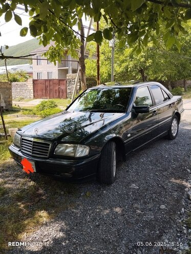 Mercedes C 200 1998, 320,000 km - 2.0 l - Şəki