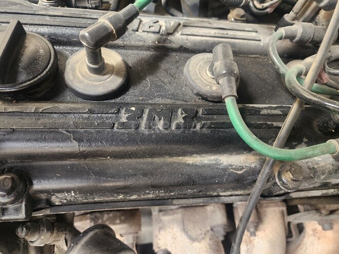 GAZ 24 1988, 84,000 km - 2.5 l - Bakı