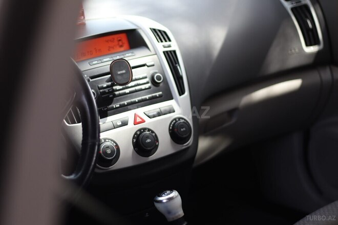 Kia Ceed 2007, 217,000 km - 1.4 l - Gəncə