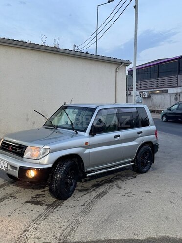 Mitsubishi Pajero io 1999, 469,000 km - 2.0 l - Bakı