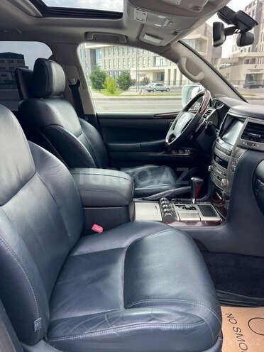 Lexus LX 570 2013, 180,000 km - 5.7 l - Bakı