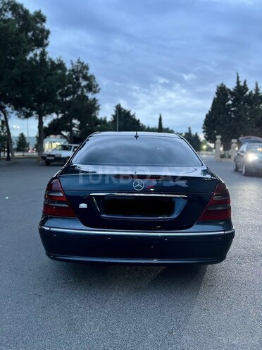 Mercedes E 220 d 2002, 432,000 km - 2.2 l - Bakı