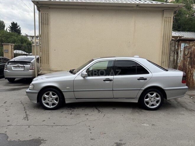 Mercedes C 240 1998, 255,000 km - 2.4 л - Bakı