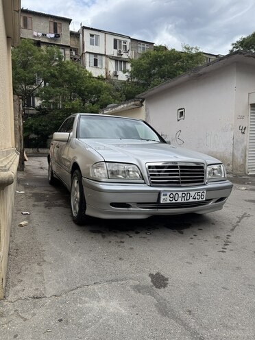 Mercedes C 240 1998, 255,000 km - 2.4 л - Bakı