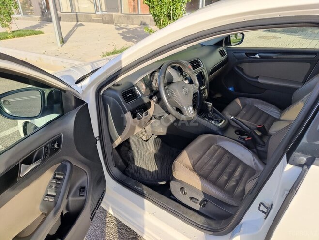 Volkswagen Jetta 2012, 194,000 km - 2.0 l - Bakı
