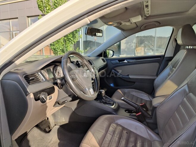 Volkswagen Jetta 2012, 194,000 km - 2.0 l - Bakı