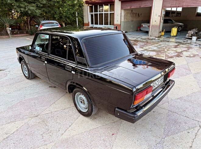 LADA (VAZ) 2107 2011, 15,000 km - 1.6 л - Tovuz