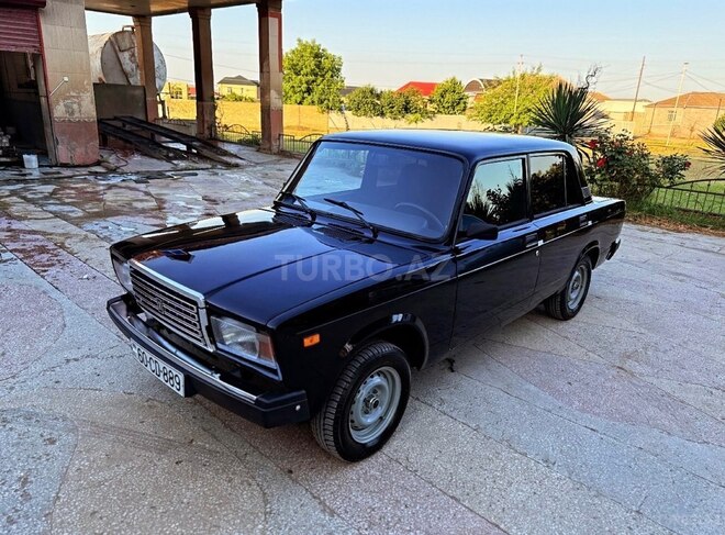 LADA (VAZ) 2107 2011, 15,000 km - 1.6 л - Tovuz