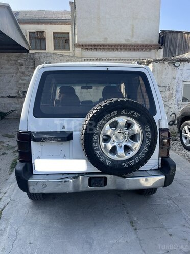 Mitsubishi Pajero 1993, 123,245 km - 2.5 л - Bakı