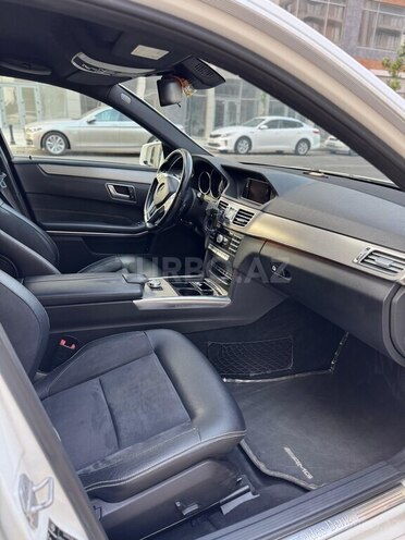 Mercedes E 200 2013, 140,182 km - 2.0 l - Bakı