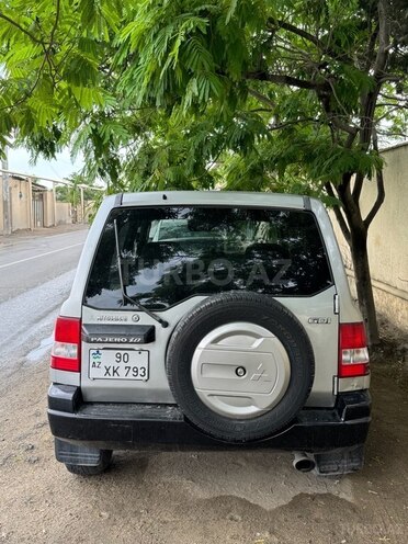 Mitsubishi Pajero io 1999, 469,000 km - 2.0 l - Bakı