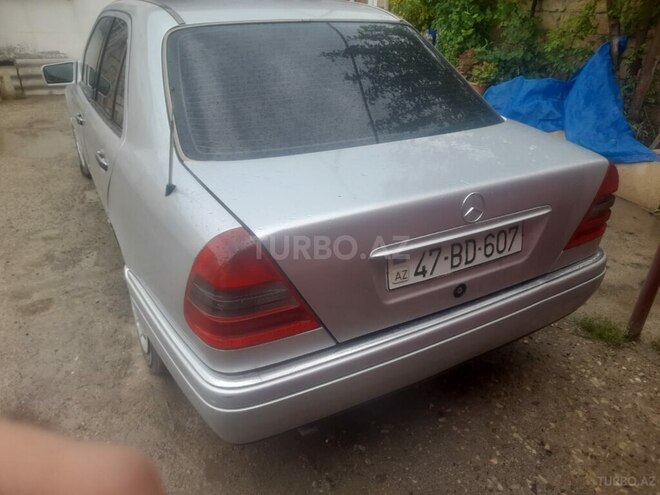 Mercedes C 180 1994, 420,000 km - 1.8 l - Sumqayıt