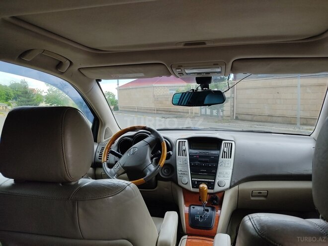 Lexus RX 330-6