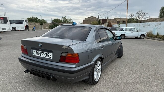 BMW 323 1995, 540,000 km - 2.5 l - Bakı