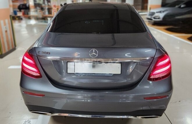 Mercedes E 300 2019, 65,000 km - 2.0 l - Bakı