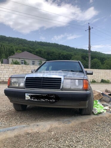 Mercedes A 190 1990, 400,500 km - 2.0 l - Quba