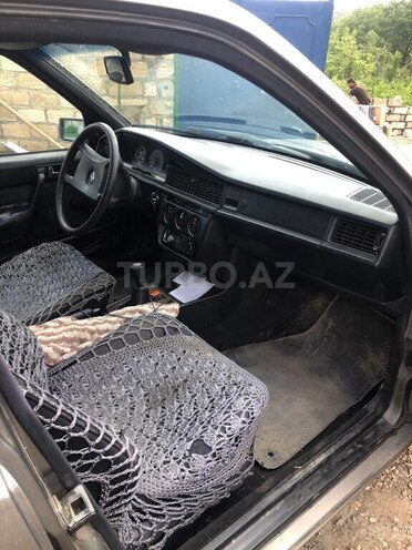 Mercedes A 190 1990, 400,500 km - 2.0 l - Quba