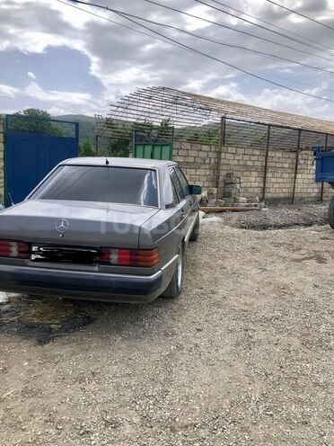 Mercedes A 190 1990, 400,500 km - 2.0 l - Quba