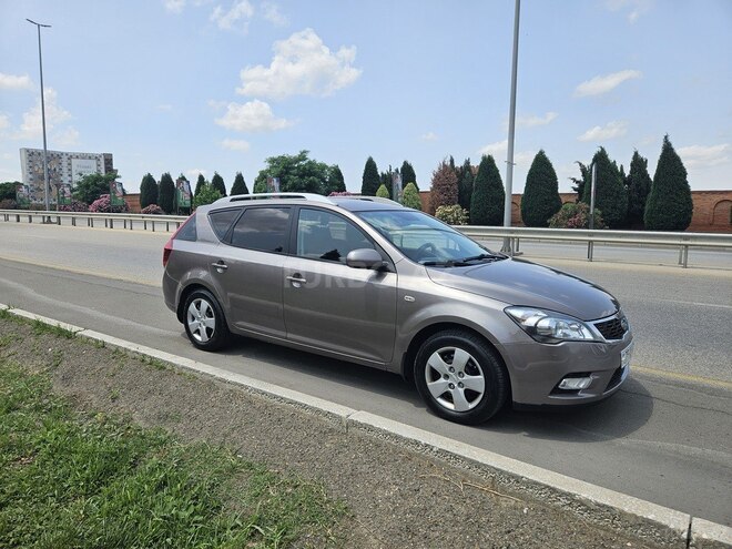 Kia Ceed 2009, 287,965 km - 1.6 л - Bakı