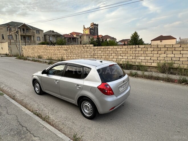 Kia Ceed 2007, 295,000 km - 1.6 л - Bakı