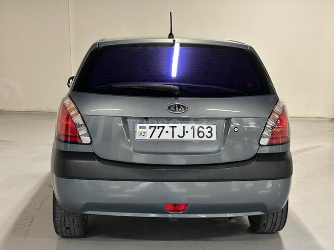 Kia Rio 2008, 230,000 km - 1.4 l - Gəncə