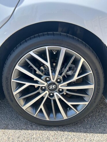 Hyundai Avante 2016, 260,000 km - 1.6 l - Bakı