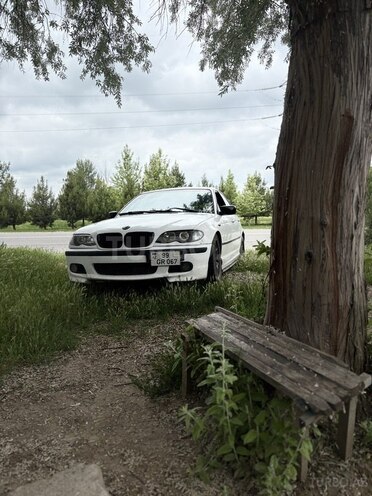 BMW 320 2002, 210,000 km - 2.2 л - Bakı
