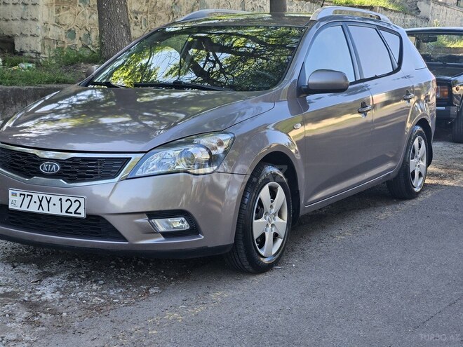 Kia Ceed 2009, 287,965 km - 1.6 л - Bakı