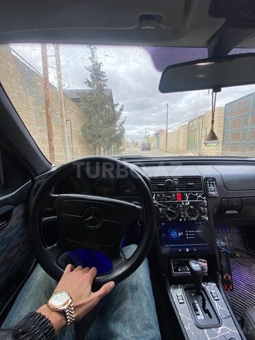 Mercedes C 180 1993, 300,000 km - 1.8 l - Bakı