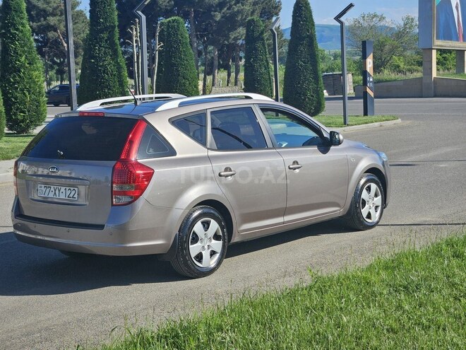 Kia Ceed 2009, 287,965 km - 1.6 л - Bakı