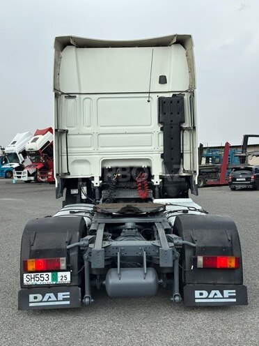 DAF 105 XF-9