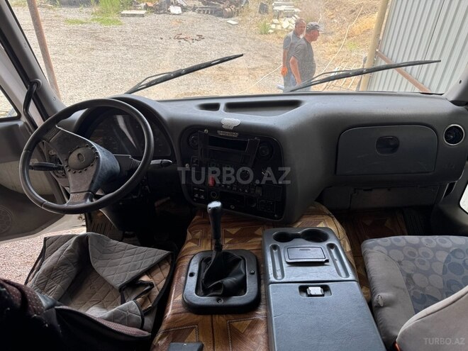 Ford Cargo 2007, 400,000 km - 7.5 l - Yevlax
