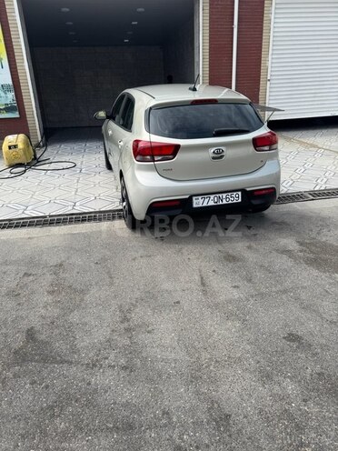 Kia Rio 2018, 164,000 km - 1.6 l - Bakı