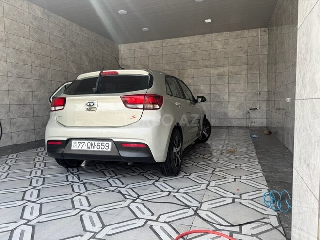Kia Rio 2018, 164,000 km - 1.6 l - Bakı