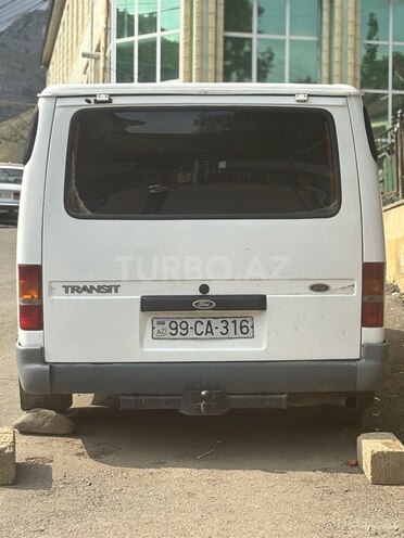 Ford Transit 1999, 250,000 km - 2.5 l - Yardımlı