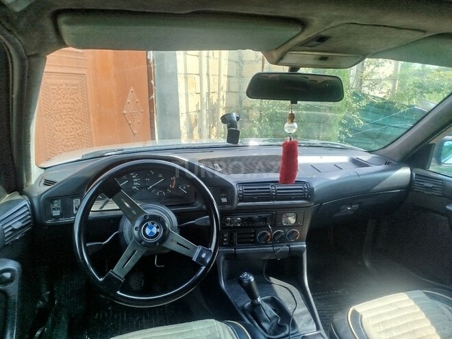 BMW 525 1993, 350,000 km - 2.5 l - Gəncə