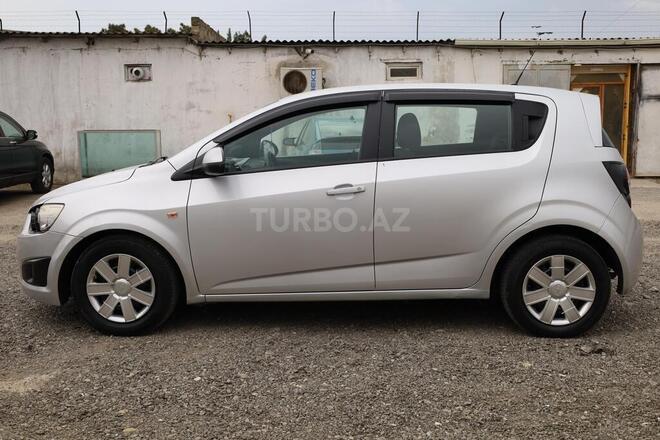 Chevrolet Aveo 2011, 348,000 km - 1.4 л - Bakı